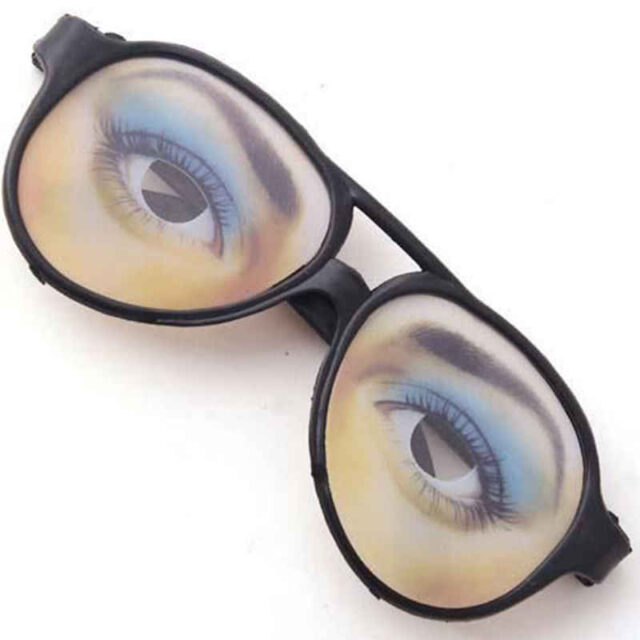 Αποκριάτικα γυαλιά με μάτια από περιοδικά
